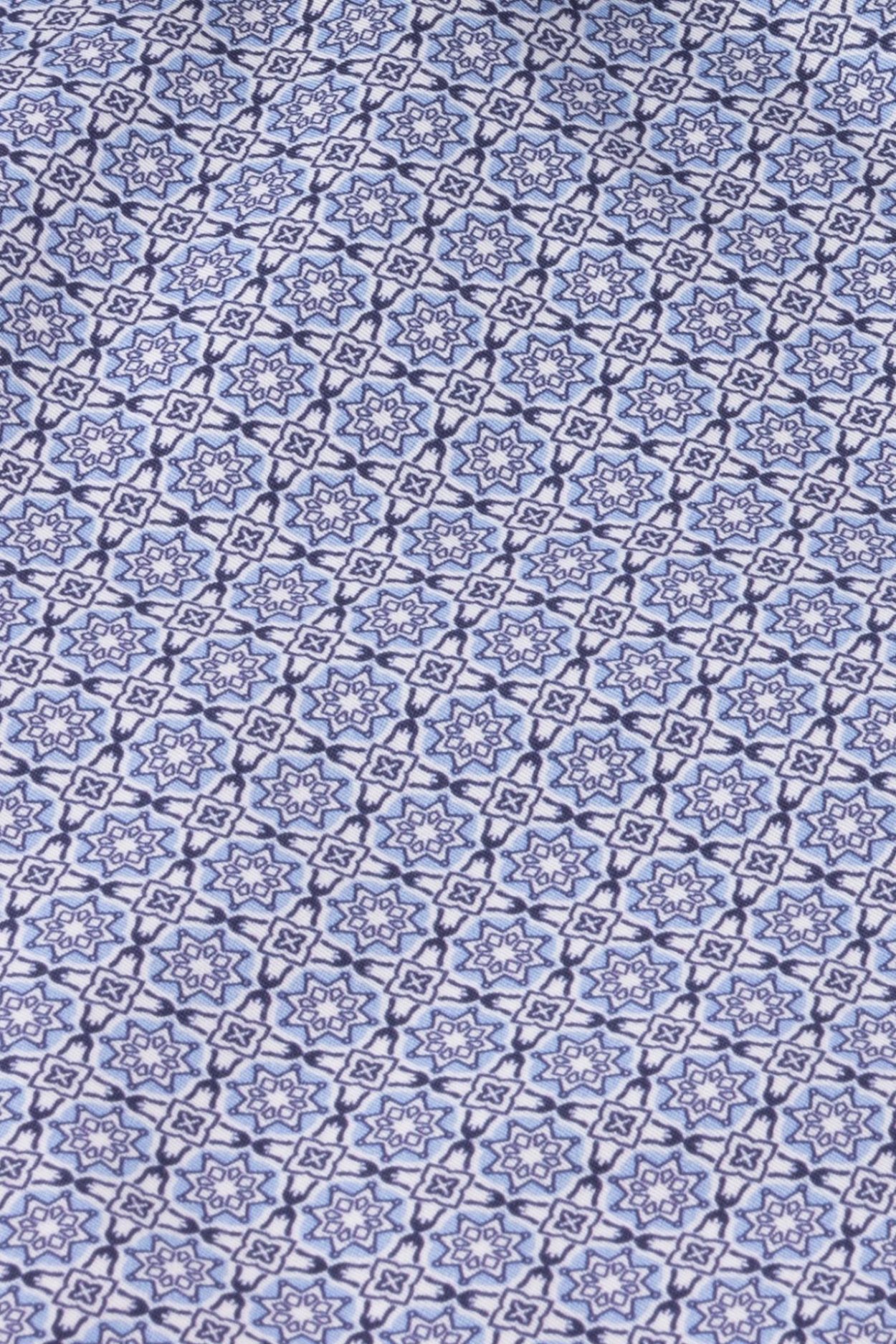 Pánská modrá košile s geometrickým vzorem