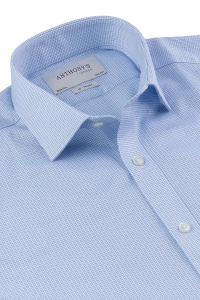 Světle modrá non-iron košile s jemným vzorem