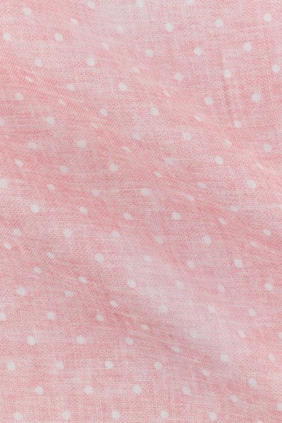 Růžový lněný kapesníček s puntíkem