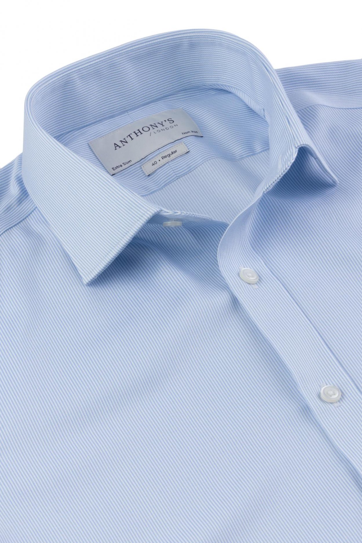 Pánská modrá non-iron košile s jemným proužkem na manžetové knoflíčky