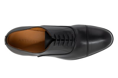 Černé Oxfordky Threadneedle