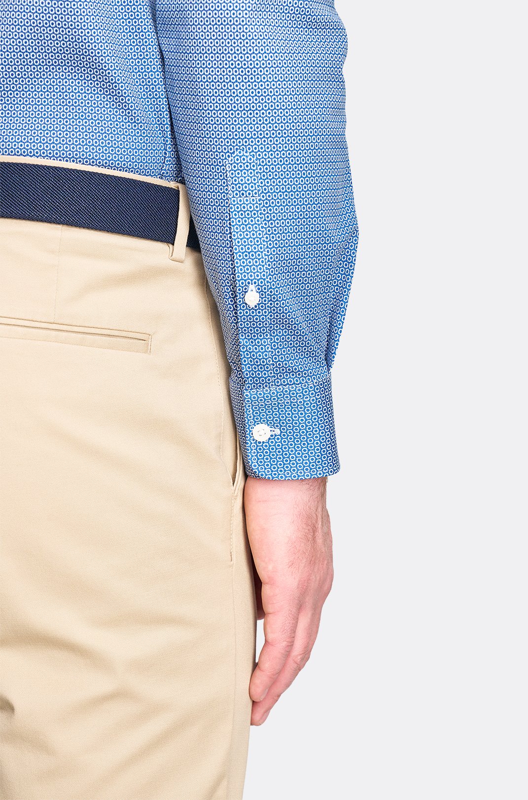 Pánská bílomodrá strečová košile se vzorem