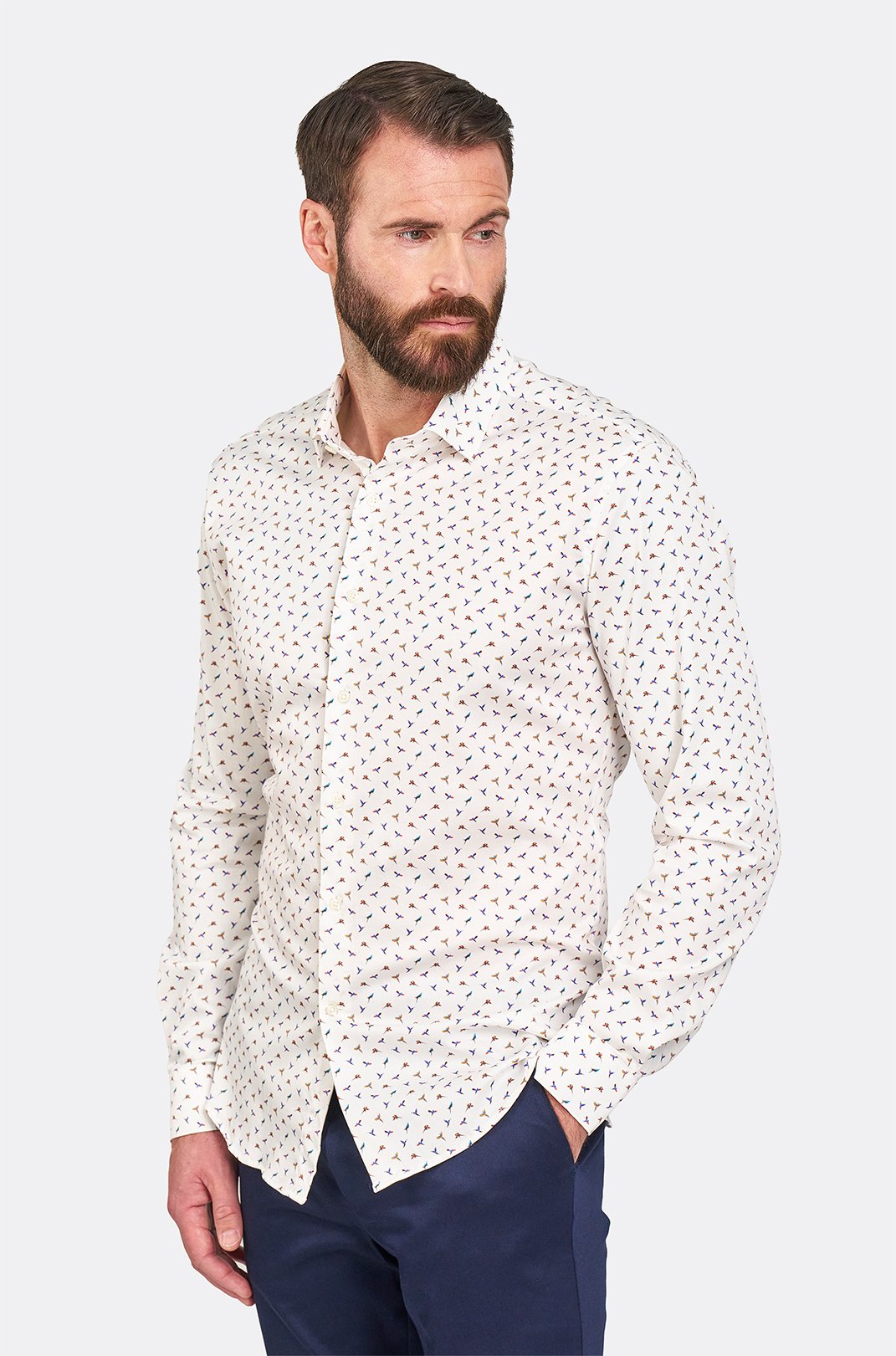 Pánská bílá strečová košile se vzorem