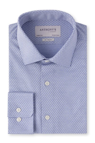 Modrá strečová košile s geometrickým vzorem