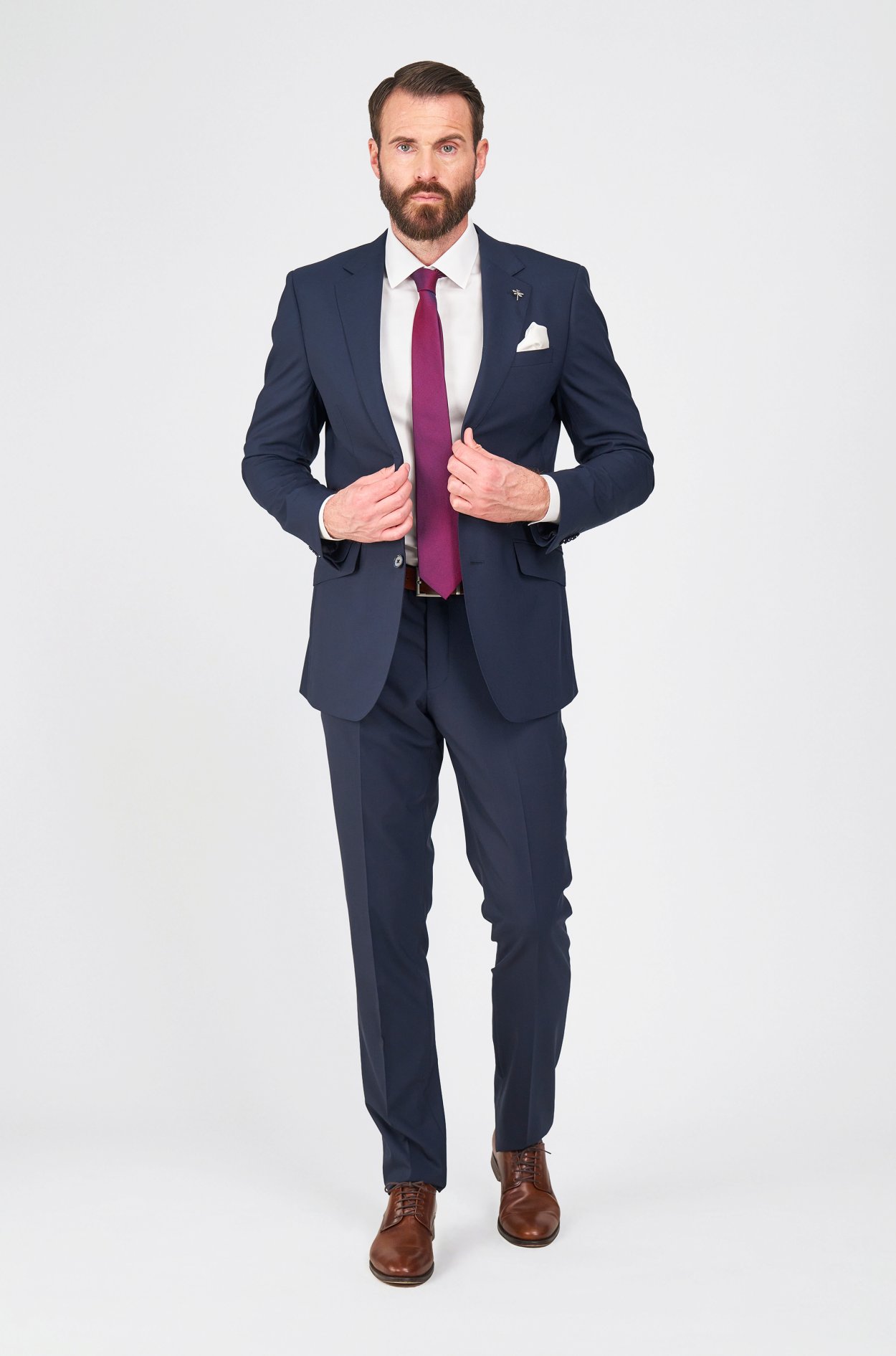 Tmavě modrý oblek Brunel