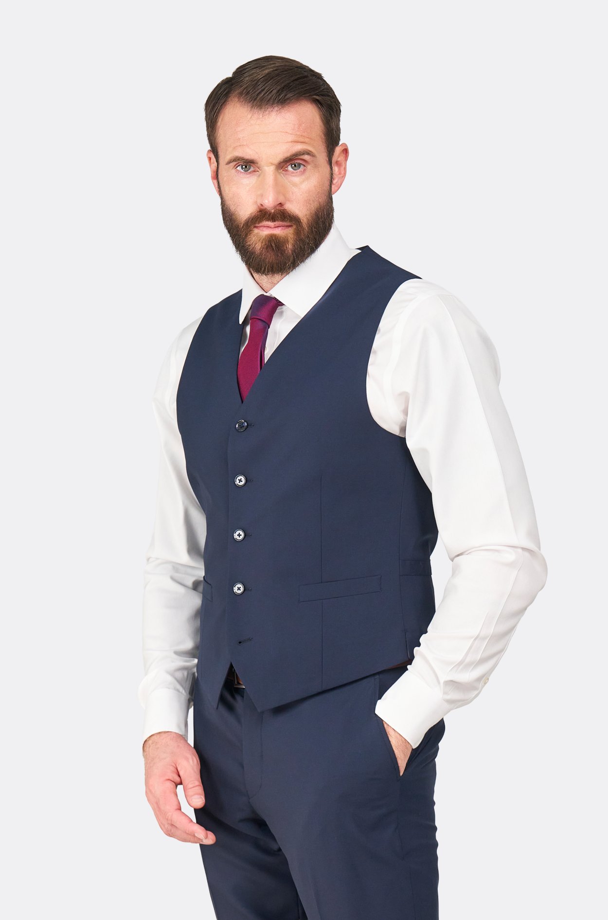 Tmavě modrý oblek Brunel