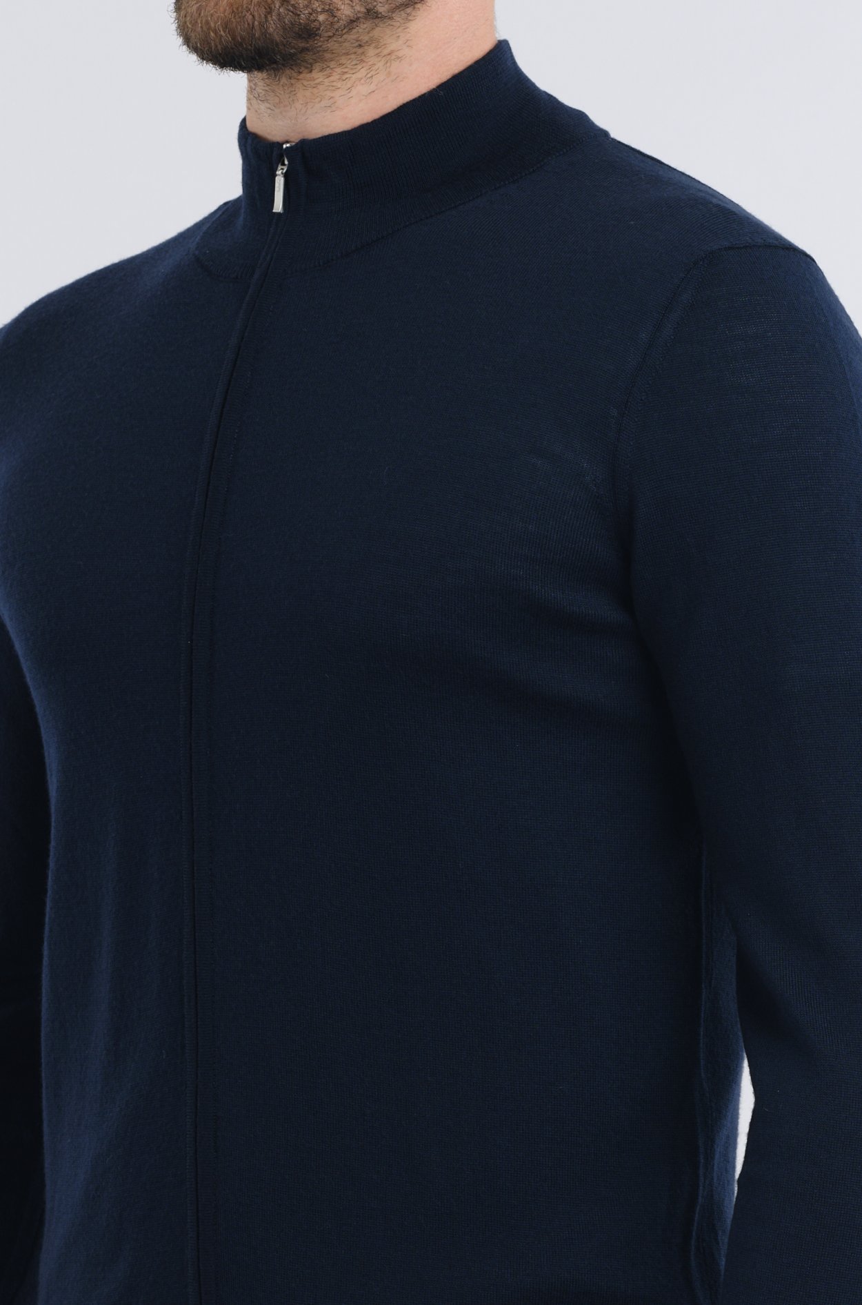 Tmavě modrý merino svetr na zip Selby
