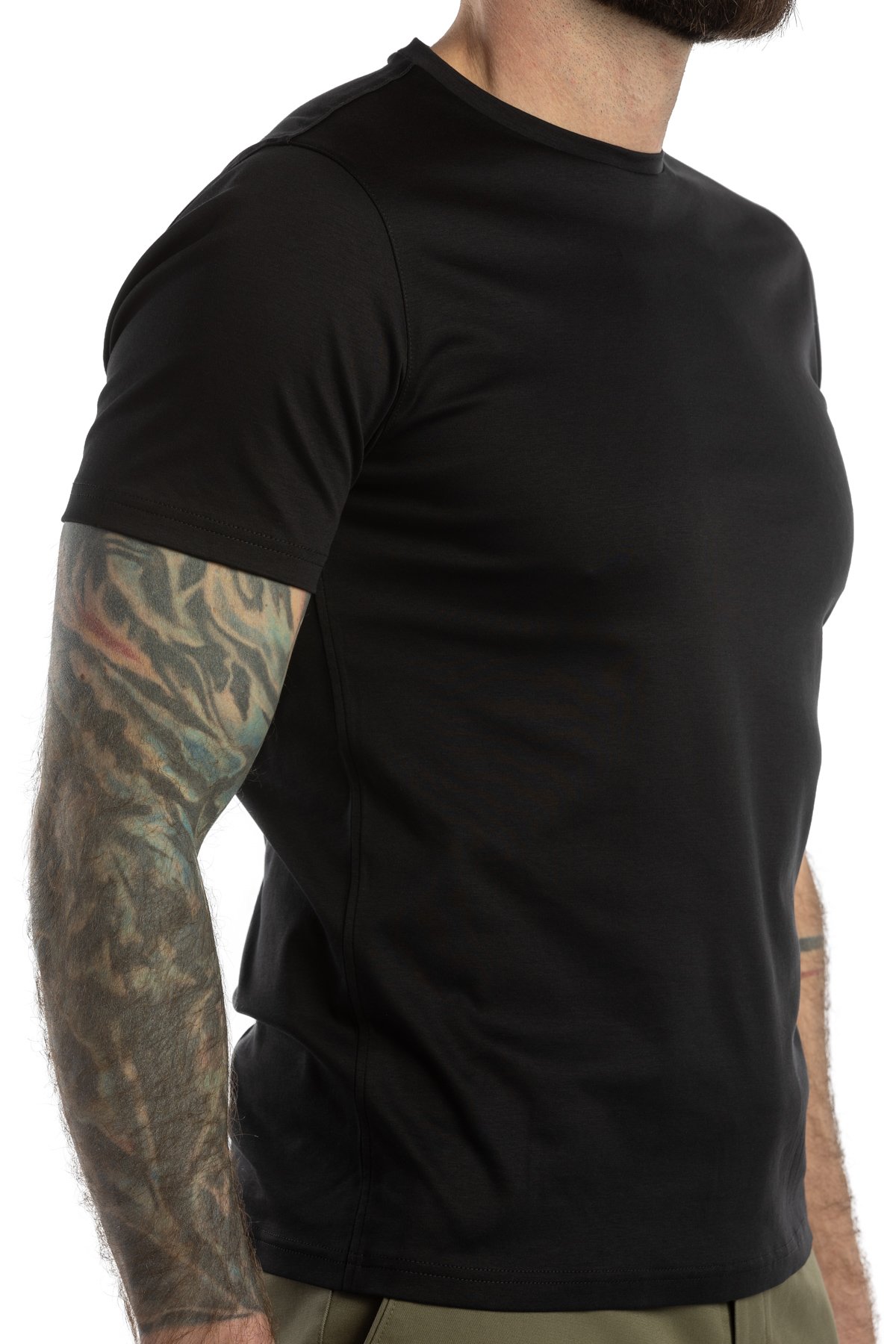 Černé bavlněné tričko